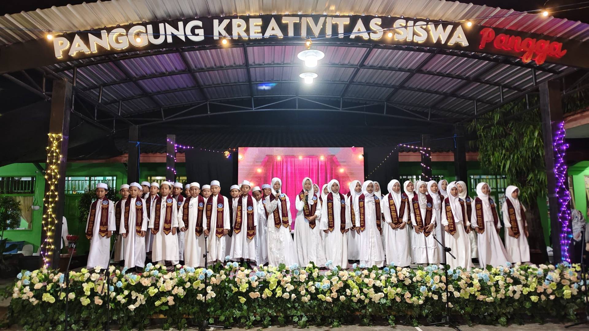 Wisudawan Tahfidz Sdn Pangarangan 3 Sungkeman Kepada Orang Tua 2 Img 20260524 Wa0016 Scaled