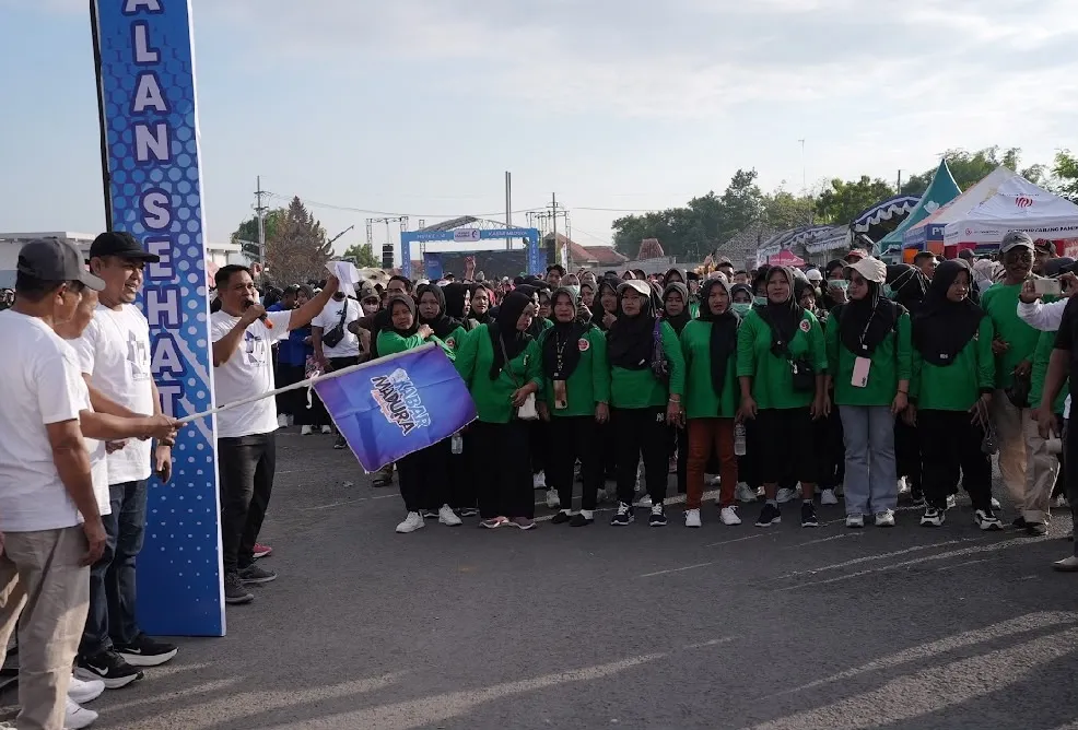 Suasana HUT ke-14 Kabar Madura