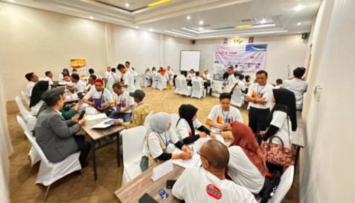 Potret Acara Table Top ASPRIM 2025 | Kolaborasi Para Pelaku Pariwisata di Kabupaten Sumenep (Foto: Istimewa/Doc. Dimadura)