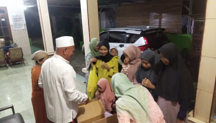 Tradisi Malam Nisfu Sya'ban di Sumenep Madura #2 (Foto: Mazdon/Doc. Dimadura)