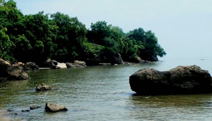 Pantai Rongkang Bangkalan Madura (IG @geonerations)