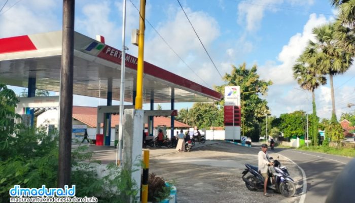 Potret Suasana SPBU atau POM Lenteng, Sumenep (Foto: Doc. Dimadura)