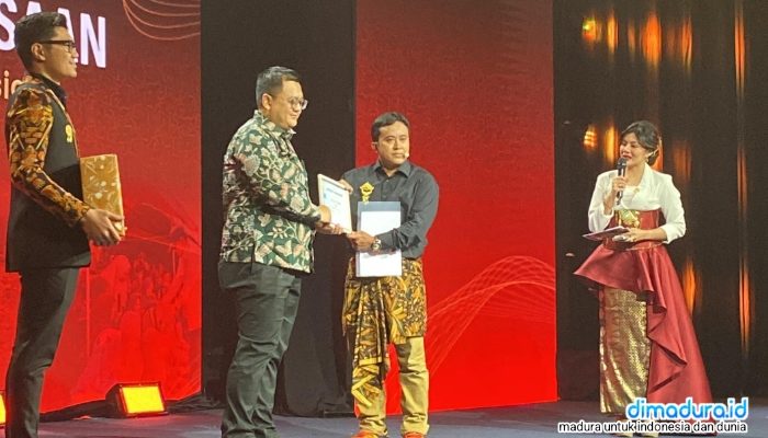 Warga Dusun Telenteyan Sumenep Tampil Baca Puisi Kebangsaan di Panggung Nasional