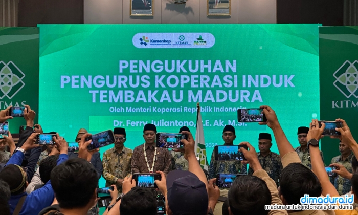 Menkop RI Kukuhkan Pengurus Kitmas, Siap Bahas Cukai Khusus Rokok Madura dengan Menkeu Purbaya