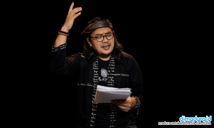 Puisi Puisi Sugat Ibnu Gazali