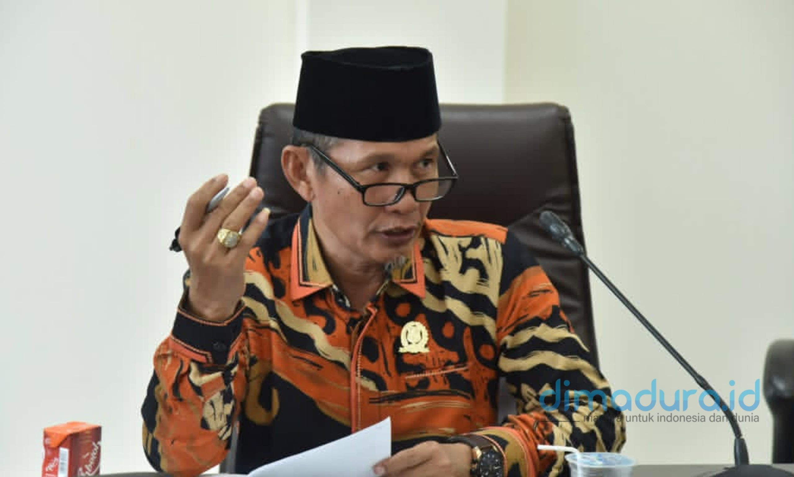 Foto: Anggota Komisi IV DPRD Kabupaten Sumenep dari Daerah Pemilihan (Dapil) VII Kepulauan, Syamsul Bahri, (Istimewa/Doc. Dimadura).