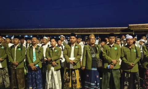 Foto: Alumni Ikatan Santri Alumni Salafiyah Syafi’iyah (IKSASS) Sapudi sampikan pujian dan apresiasi atas Program fasilitasi transportasi laut gratis bagi santri. (Ar/Doc. Dimadura).